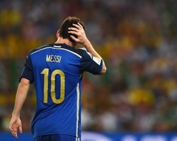 Maradona: Messi Jadi Pemain Terbaik Cuma Taktik Marketing