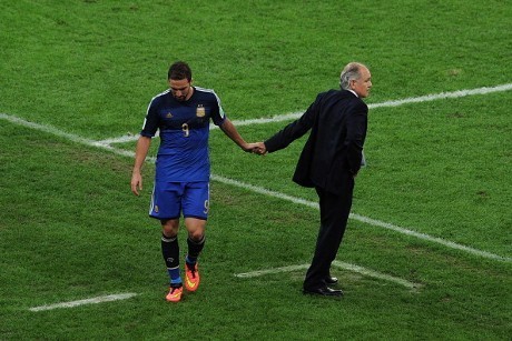 Pergantian Pemain Sabella Dipertanyakan