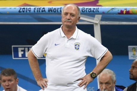 Pembelaan Maicon untuk Scolari