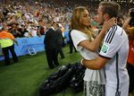 Parade WAGs Jerman di Maracana