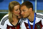 Parade WAGs Jerman di Maracana