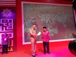 Sumbang Rp 25 Juta ke Bazis, Ahok Sindir Orang Kaya yang Jarang Menyumbang