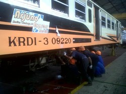 Jelang Lebaran, Lokomotif KA Jalani Perbaikan dan General Check Up