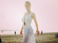 Ultah, Julia Perez Tampil Hot di Bali