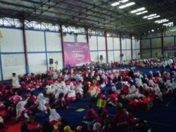 Baznas Gelar Buka Puasa Bareng Ribuan Anak Yatim di 14 Kota