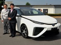 Mobil Hidrogen Toyota Dites Menteri Jepang