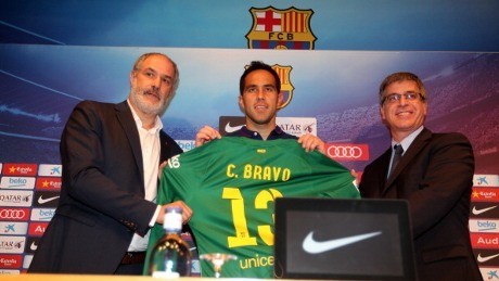 Barcelona Akan Datangkan Dua Bek Baru