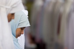 Bolehkah Wanita Jadi Imam Salat di Musala?