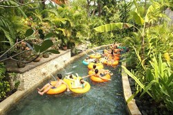 3 Waterpark Indonesia Masuk 10 Waterpark Terbaik di Asia (1)