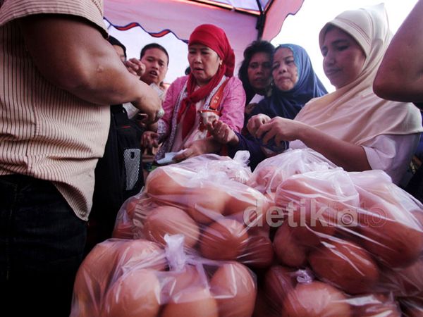 Pasar Murah Ramadan Dipadati Warga