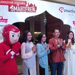 Berkat Andromax, Bisnis Smartfren Moncer