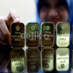 Harga Emas Batangan Anjlok Rp 7.000/Gram, Ini Penyebabnya