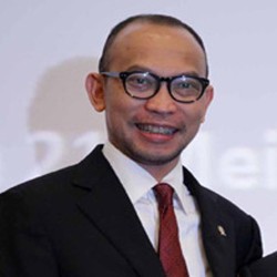 Chatib Basri Sebut Pemerintahan Baru Harus Naikkan Harga BBM
