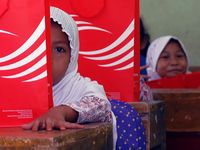 Bantuan Pendidikan untuk Siswa SD