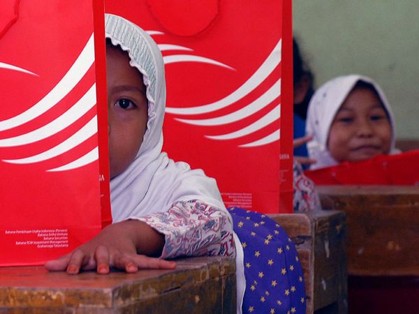 Bantuan Pendidikan untuk Siswa SD