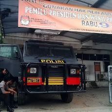 920 Polisi Amankan Rapat Pleno Rekapitulasi Pilpres di KPU Kota Surabaya