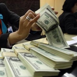 Dolar AS Melambung ke Rp 11.810