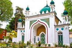 Ini Masjid Tertua di Inggris yang Dibangun oleh Profesor Yahudi