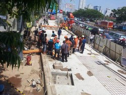 Dirut PT MRTJ Sebut Ada Korban Luka Bakar di Insiden Lidah Api Sudirman