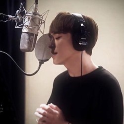 Mengintip Chen EXO Rekaman Soundtrack Drama Its Ok, Its Love