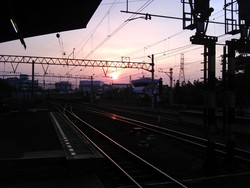Syahdunya Senja Stasiun Bandung