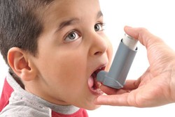 Studi Sebut Inhaler Bagi Pasien Asma Berisiko Hambat Pertumbuhan Anak
