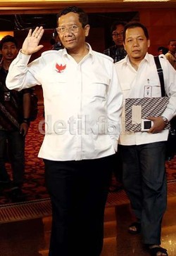Tim Prabowo-Hatta Janji Tak Kerahkan Massa pada 22 Juli Nanti