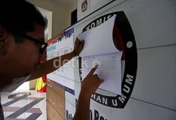 Perolehan Prabowo-Hatta Bertambah 19 Suara, Jokowi-JK Berkurang 22 Suara