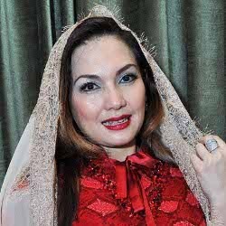 Lebaran Tanpa Suami, Nia Daniati: Biasa Aja, Sama Aja