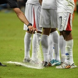 Vanishing Spray Bakal Dipakai di Premier League