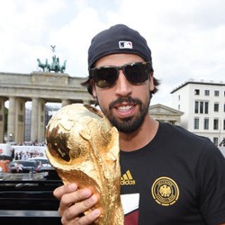 Arsenal Belum Kontak Madrid Soal Khedira