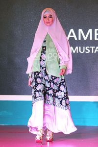Lia Mustafa