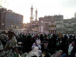 Khusyuknya Umroh Ramadan di Masjidil Haram