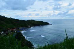 Pantai Menganti, Surga Tersembunyi di Kebumen