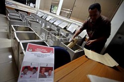 Rekap Luar Negeri Dipastikan Molor, KPU Baru Selesaikan 65 PPLN