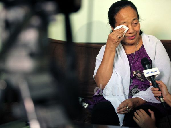 Kesedihan Selimuti Keluarga Ninik Korban MH17