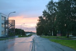 Di Negara Lingkar Kutub, Muslim Buka Puasa Kala Matahari Masih Bersinar