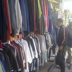 Celana Dalam Hingga Kutang Bekas Beredar di Pasar Senen, Pemerintah Bingung