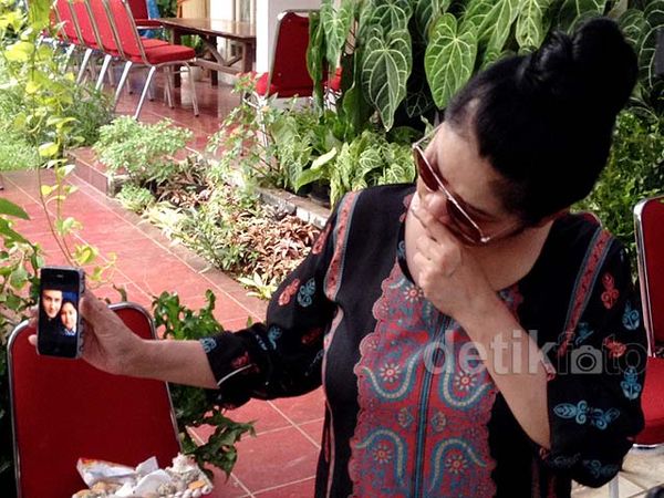 2 Keponakan Vina Panduwinata Jadi Korban MH17