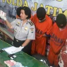Perdagangan Wanita via BBM Dibongkar Polda Jatim