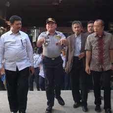 Komisi V DPR RI Tinjau Persiapan Arus Mudik di Surabaya