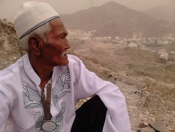 Kisah Mbah Dani, Kakek Penjaga Musala yang Miskin Pergi ke Tanah Suci