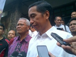 Prabowo Minta Rekapitulasi Nasional Diundur, Jokowi: Untuk Apa?