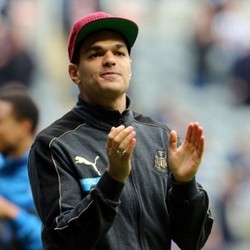 Kegemukan, Hatem Ben Arfa Dihukum Newcastle