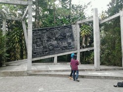 Melancong Sendirian di Yogya, ke Ullen Sentalu Saja