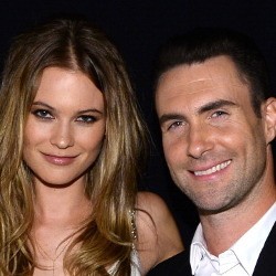 Pernah Akui Tak Akan Menikah, Ini Alasan Adam Levine Melanggar Janji