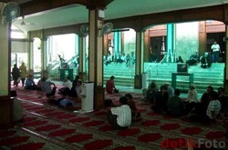 Ketika Anggota Klub Motor Ikut Pesantren Kilat