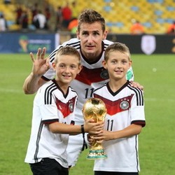 Klose Akan Pensiun Tahun Depan