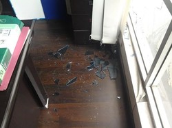 Perusakan Kantor oleh Kelompok Sahur on The Road Terekam CCTV