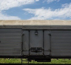 Mayat Korban MH17 Diangkut dengan Gerbong Kereta